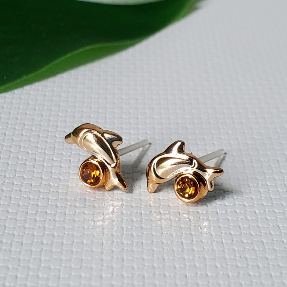 Hypoallergenic Plastic Studs Earrings Dolphin